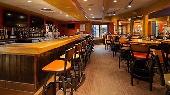 Best Western Plus York Hotel & Conference Center