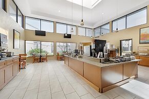 Best Western Plus York Hotel & Conference Center
