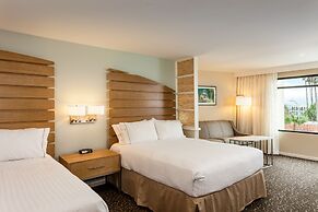 Holiday Inn Express & Suites La Jolla – Windansea Beach, an IHG Hotel