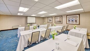 DoubleTree by Hilton Hotel Port Huron