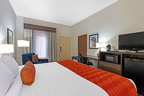 Best Western Colonial Inn