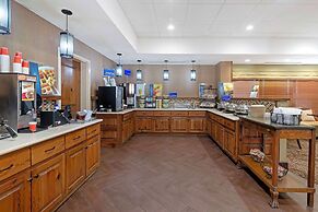 Best Western Colonial Inn