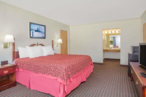 Days Inn by Wyndham Milledgeville