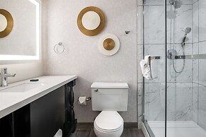 Hilton Appleton Paper Valley