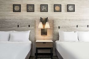 Hilton Appleton Paper Valley