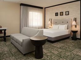 Hilton Appleton Paper Valley