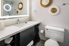 Hilton Appleton Paper Valley