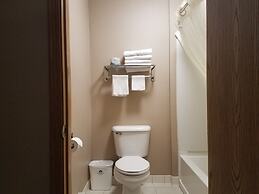 Americas Best Value Inn & Suites Bismarck