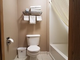 Americas Best Value Inn & Suites Bismarck