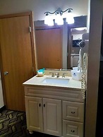 Americas Best Value Inn & Suites Bismarck