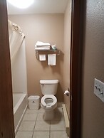 Americas Best Value Inn & Suites Bismarck