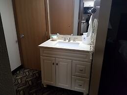 Americas Best Value Inn & Suites Bismarck