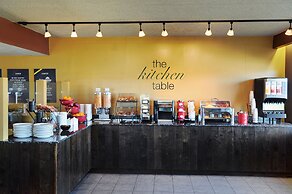 Travelway Inn Sudbury