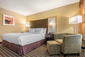 Quality Inn & Suites Downtown