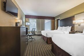 Quality Inn & Suites Downtown