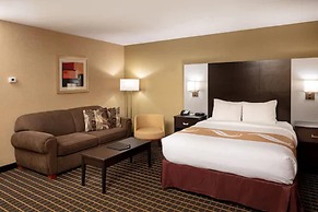 Quality Inn & Suites Downtown