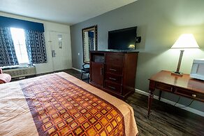 American Inn & Suites Russellville