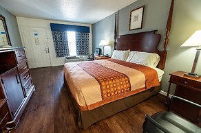American Inn & Suites Russellville