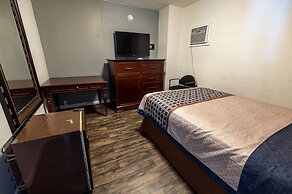 American Inn & Suites Russellville