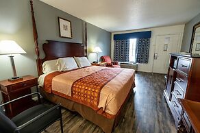 American Inn & Suites Russellville