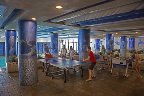 Coral Beach Resort and Suites