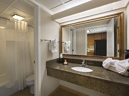 Coral Beach Resort and Suites