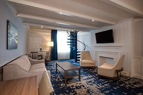 Crowne Plaza Albany - The Desmond Hotel by IHG