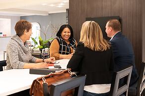 Crowne Plaza Albany - The Desmond Hotel by IHG