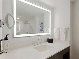 Crowne Plaza Albany - The Desmond Hotel by IHG