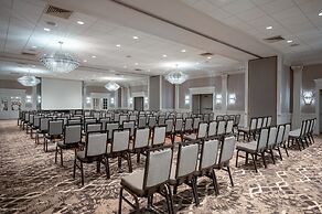 Crowne Plaza Albany - The Desmond Hotel by IHG