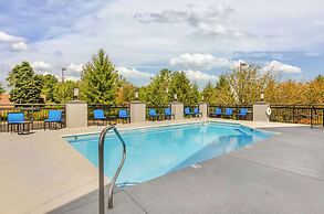 Best Western Plus Beckley Inn