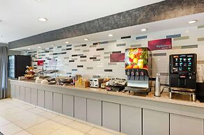 Best Western Plus Beckley Inn