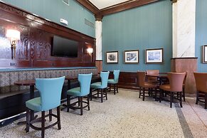 Drury Inn & Suites St. Louis Union Station