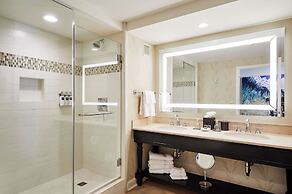 Wild Dunes Resort – Sweetgrass Inn and Boardwalk Inn