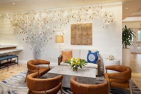 Wild Dunes Resort – Sweetgrass Inn and Boardwalk Inn