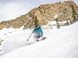 Elevation Hotel & Spa