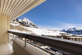 Elevation Hotel & Spa