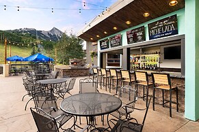 Elevation Hotel & Spa