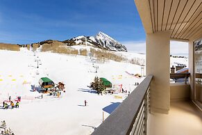 Elevation Hotel & Spa