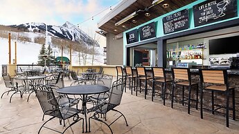 Elevation Hotel & Spa