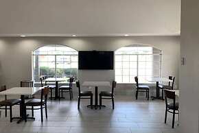 Days Inn by Wyndham Wagoner