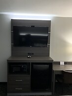 Days Inn by Wyndham Wagoner