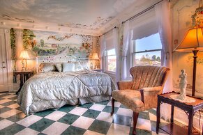 Gingerbread Mansion Inn