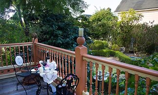 Gingerbread Mansion Inn