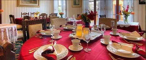 Gingerbread Mansion Inn