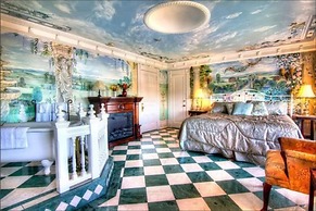 Gingerbread Mansion Inn