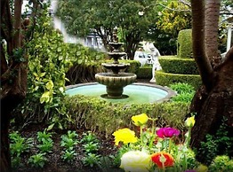 Gingerbread Mansion Inn