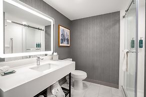 DoubleTree by Hilton Sioux City