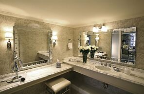 Saybrook Point Resort & Marina