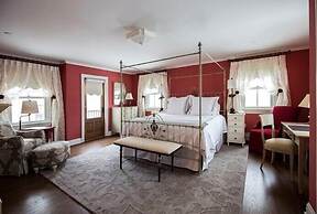 Saybrook Point Resort & Marina